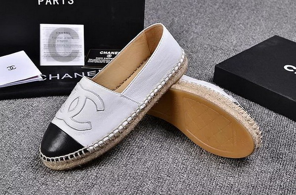 CHANEL Loafers Women--089